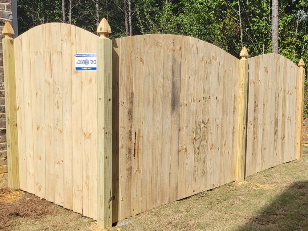 Gainesville Georgia wood privacy fencing